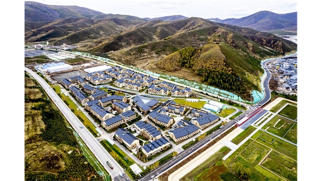標題：北京2022年冬奧會(huì )和冬殘奧會(huì )張家口賽區奧運村
瀏覽次數：1264
發(fā)表時(shí)間：2023-11-07